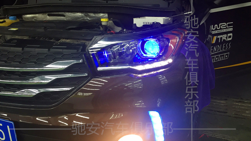 重慶汽車改燈作業